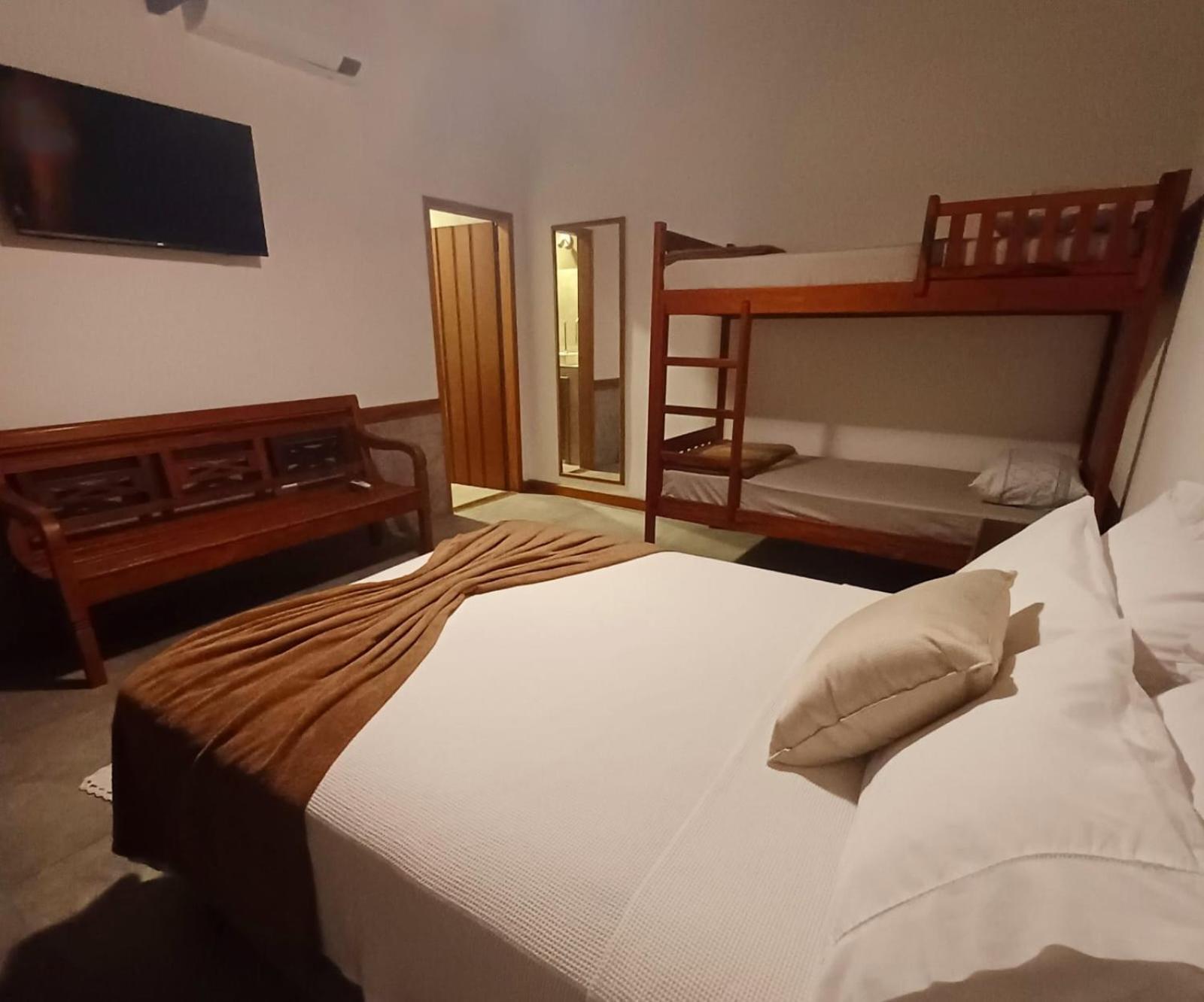 Suites Estou De Ferias Araquari Exterior photo